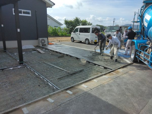 福岡県八女市　駐車場工事